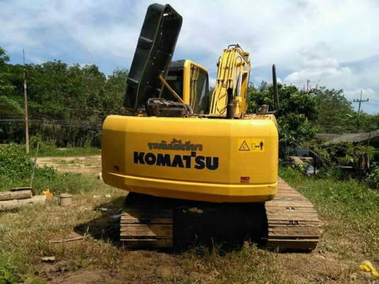 โคมัสสุ PC 130-8 ปรับราคาใหม่ 1,520,000 เอกสารชุดจดทะเบียน ไมล์ 9050 รถเช็คศูนย์ตลอดอยู่ใน PM12000 ชม รถไม่เคยโดนน้ำเค็มทำงานกองสต็อกรถสภาพสวยเหมือนใหม่ ราคา 1520,000 รถหาดใหญ่