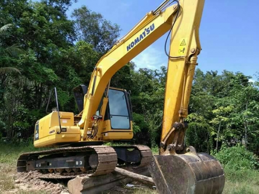 โคมัสสุ PC 130-8 ปรับราคาใหม่ 1,520,000 เอกสารชุดจดทะเบียน ไมล์ 9050 รถเช็คศูนย์ตลอดอยู่ใน PM12000 ชม รถไม่เคยโดนน้ำเค็มทำงานกองสต็อกรถสภาพสวยเหมือนใหม่ ราคา 1520,000 รถหาดใหญ่