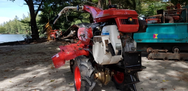 รถพรวนดิน สาดดิน ใบตีดินเต็มๆๆพร้อมใช้งาน