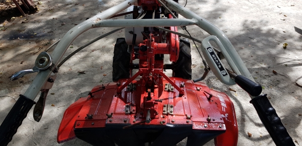 รถพรวนดิน สาดดิน ใบตีดินเต็มๆๆพร้อมใช้งาน