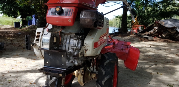 รถพรวนดิน สาดดิน ใบตีดินเต็มๆๆพร้อมใช้งาน