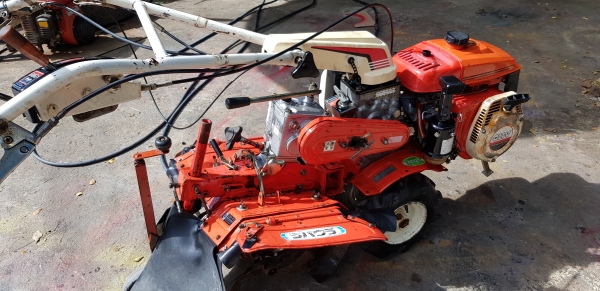 รถพรวนดิน สาดดิน ใบตีดินเต็มๆๆพร้อมใช้งาน