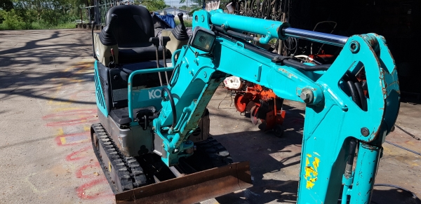 รถแบคโฮเล็ก SK09SR