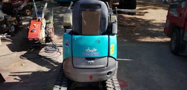 รถแบคโฮเล็ก SK09SR