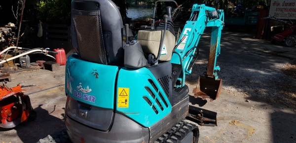 รถแบคโฮเล็ก SK09SR