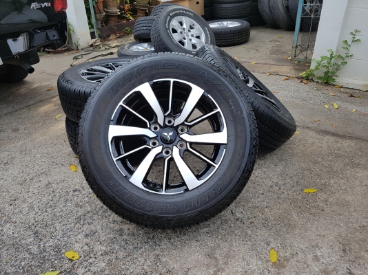 ล้อ all new pajero ขอบ 18 พร้อมยางปี15