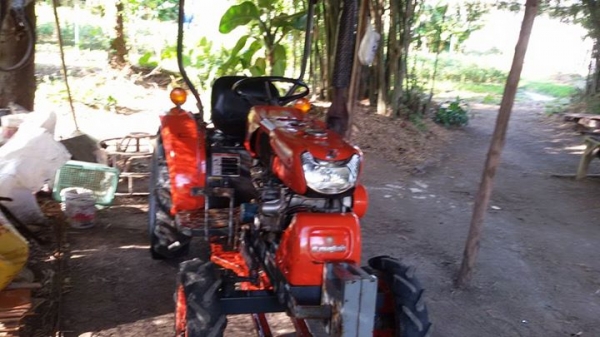 รถไถKRT140 ดันหน้า ผาลหลัง สวยๆๆพร้อมใช้งาน