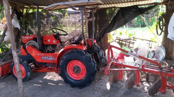 รถไถKRT140 ดันหน้า ผาลหลัง สวยๆๆพร้อมใช้งาน