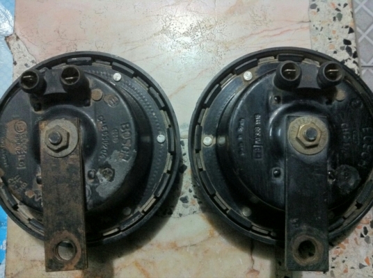 แตรBenz-Bosch Mads in Gaemny คู่500บ..โทร.0879050181