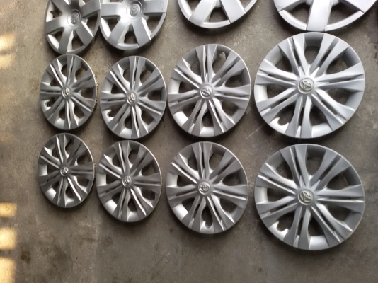 ฝาครอบล้อ ขอบ15.รถตู้ ชุด300บ.-วีโก้ ชุด400บ.0879050181.ส่งได้ทั่วไทย