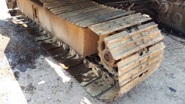 ขาย 165,000 KOBELCO sk 903 เทียบเท่าขนาด 60 เครื่องดี ปั้มแรง เอวแน่น ช่วงล่างดี  รถอยู่ ประทุมธานี 090-772-3710 090-772-3708