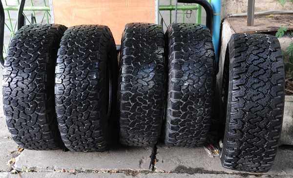 ยาง BF KO2 265 75 16 มี 5 เส้น