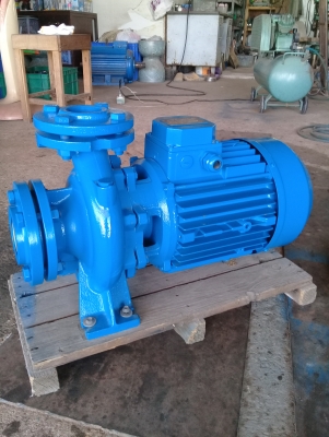 ท่อPVCและปั้มน้ำขนาด10แรง3เฟสสภาพใหม่