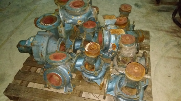 ปั้มแรงดันสูง ปั้มดูดโคลน 3นิ้ว 4นิ้ว ไม่เคยใช้งานมีหลายตัว ปั้มแรงดันสูง ปั้มดูดโคลน 3นิ้ว 4นิ้ว ไม่เคยใช้งานมีหลายตัว