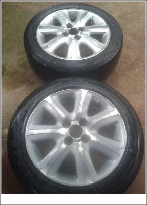 แม็ก4รู100พร้อมยางขอบ15ยางปี15 มีวงเดียว 950