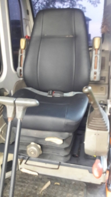 รถแบคโฮ DAEWOO 220LC-V เครื่องดี ปั๊มแรง ไฟฟ้าครบ แอร์เย็น พร้อมใช้งาน มีเอกสารสัญญาซื้อขาย