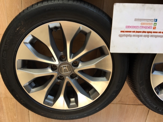 แม็กซ์ Honda Accord G9 ขอบ 17 พร้อมยางมิชเชอร์ลิน 225/50/17 ปี 13