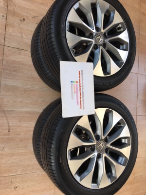 แม็กซ์ Honda Accord G9 ขอบ 17 พร้อมยางมิชเชอร์ลิน 225/50/17 ปี 13