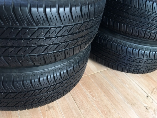 ขายล้อแม็กซ์ Ford 17 พร้อมยางบริดโตน 265/65/17 ปี 14 ดอกยังหนา