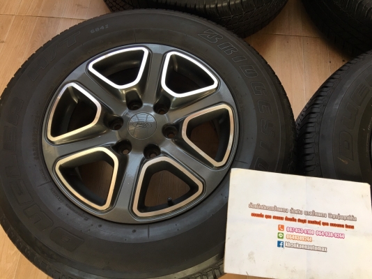 ขายล้อแม็กซ์ Ford 17 พร้อมยางบริดโตน 265/65/17 ปี 14 ดอกยังหนา