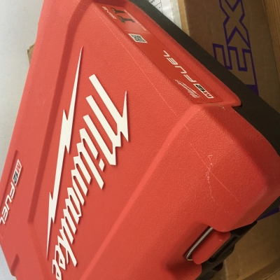 ชุดสว่านไร้สาย 12V Milwaukee 2597-22 เคสใหม่ปลายปี2017 มีสว่านกระแทกและสว่านไขควง ชุดสว่านไร้สาย 12V Milwaukee 2597-22 เคสใหม่ปลายปี2017 มีสว่านกระแทกและสว่านไขควง