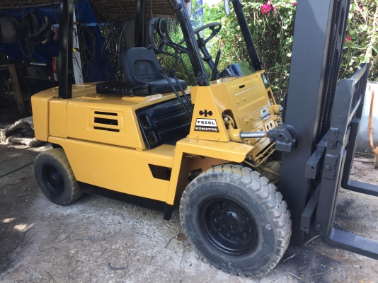 รถยกkomatsu fg20-7สภาพดีเก่าญี่ปุ่น มีใบอินวอยไม่เคยใช้ในไทย รถยกkomatsu fg20-7สภาพดีเก่าญี่ปุ่น มีใบอินวอยไม่เคยใช้ในไทย