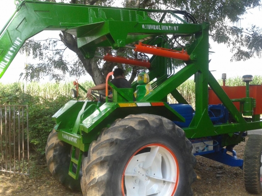 ขายรถคีบอ้อย FORD รุ่น 68 คีบหลัง อู่ ช่างโอ