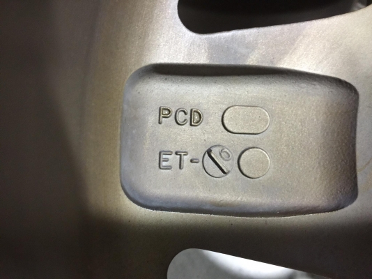 ขาย ล้อลายBradley V 16x8 off 0 สภาพสวย สีเดิมๆ4วง