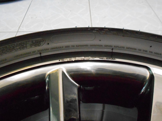 ขายล้อโครม วาเลนซ่า ขอบ16 4/100 พร้อมยางมิชลิน ปี 11/เทิร์นได้-ใส่ฟรีค่ะ ขายล้อโครม วาเลนซ่า ขอบ16 4/100 พร้อมยางมิชลิน ปี 11/เทิร์นได้-ใส่ฟรีค่ะ