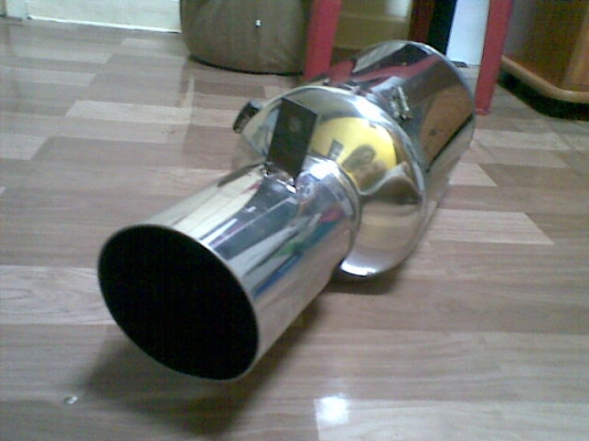 ขายท่อไอเสียแต่ง HKS super JASMA 97-000488  แท้  ไส้ตรงขนาดประมาณ 2.5 นิ้ว  /2000บ โทร0831799040โส