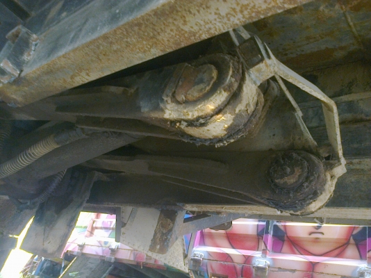 ขายชุดดั้มสิบล้อ 12ตันสามมิตร ขายชุดดั้มสิบล้อ 12ตันสามมิตร