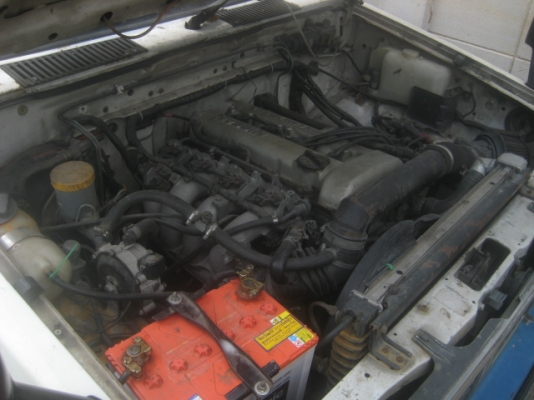 nissan BIGM 4ประตู แต่งแนวๆ