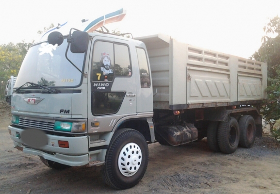 มาแล้วครับ HINO FM 1M 220 Hp ดัมพ์สามมิตรลอนเฉียงงามมากๆครับ