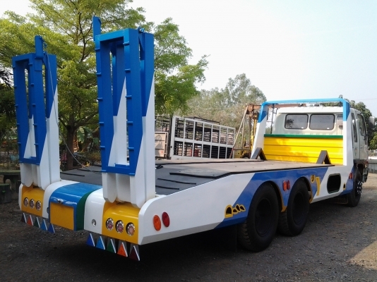 FM 3 H 195 Hp เทรลเลอร์บรรทุกรถเกี่ยวข้าวงามๆใหม่ๆมาแล้ว (ทีมงานรถคุณภาพ)