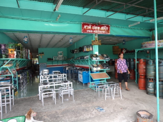 ขายถังแก๊สหุงต้มราคาถูกๆๆๆ ขนาด15ก.ก1350บาท มีถังยี่ห้อ .ยูนิค.เวิลดิ์.สยามแก๊ส  สภาพดีราคาถูกๆๆเอาไปพร้อมแลกเปลียนใช้งานได้เลยคับ