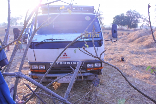 ขายด่วน 6 ล้อดั้ม MITSUBISHI CANTER  FE657 (ลดราคาครั้งสุดท้าย)