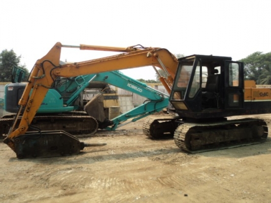 ละอองดาวแทรคเตอร์ ขายรถแบคโฮยี่หัอ KOBELCO SK 04-2 (K904 C)