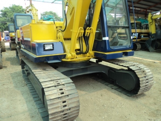 ละอองดาวแทรคเตอร์ ขายรถแบคโฮยี่หัอ KOBELCO SK 045-N2