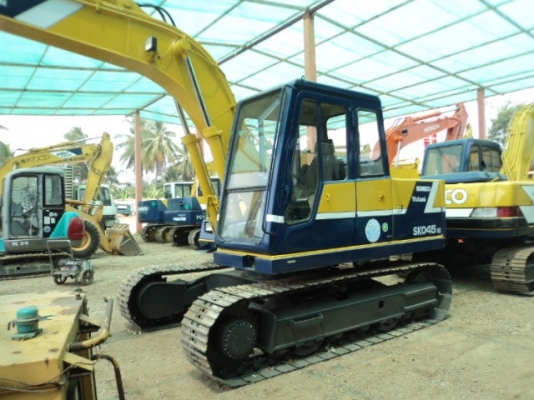 ละอองดาวแทรคเตอร์ ขายรถแบคโฮยี่หัอ KOBELCO SK 045-N2