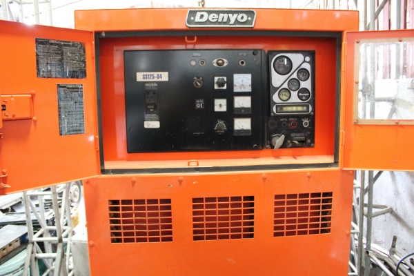 ขายเครื่องปั่นไฟ KOMATSU  DANYO 150 KVA.