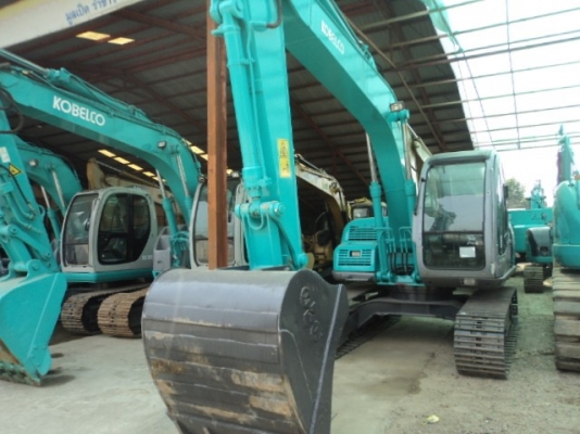 ละอองดาวแทรคเตอร์ ขายรถแบคโฮยี่หัอ KOBELCO SK120-V SUPER