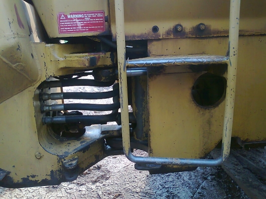 ขายด่วน..รถตัก CAT 910 รถสวย ทรงดี เครื่องดี เกียร์ดี ตักแรง ตักไว ได้งานมาก พร้อมใช้งานสุดขีด.