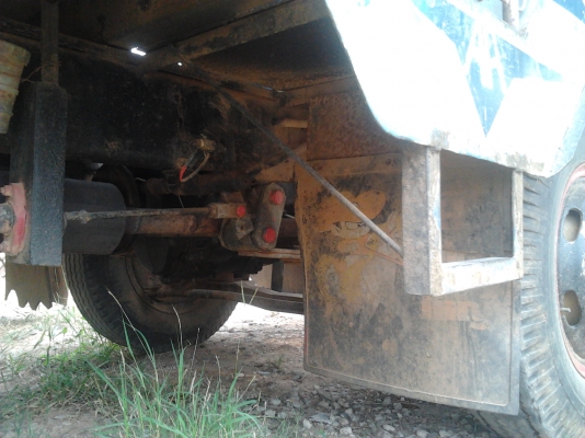 อีแต๋นดั๊ม เฟืองท้าย BU / แชชซีหน้า 6 /ยาง บางแล้วตามรูป กระบอกดั้ม 2 ตัน / เครื่อง 15 แรง (มิตซู) / กระบะดั้มยาว 3 เมตร