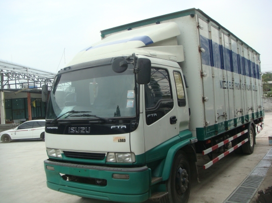 ขาย Isuzu 6 ล้อ Deca 200 แรง ตู้10 บาน รถจดทะเบียนปี 51