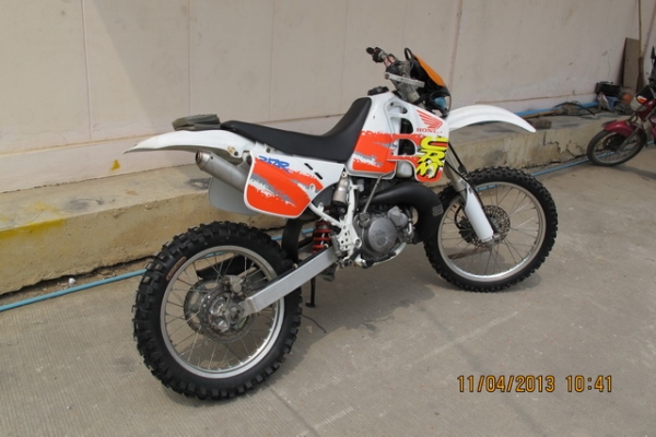 -ผ่อนได้- ขาย HONDA CRM 250 CC เครื่องแน่น ท่อแต่ง สภาพนางฟ้า รถนำเข้า