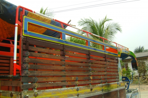 รับต่อ ดัดแปลง ซ่อม ทำสี รถอีแต๋น