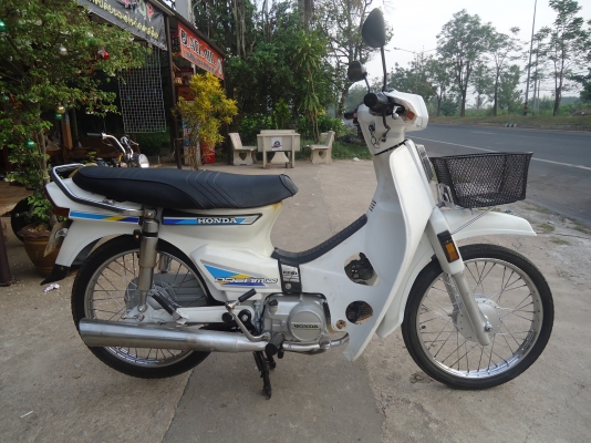 หนุ่ม ปราจีน : ขาย Dream คุรุสภาสีขาวสวยๆ ทะเบียนโอน