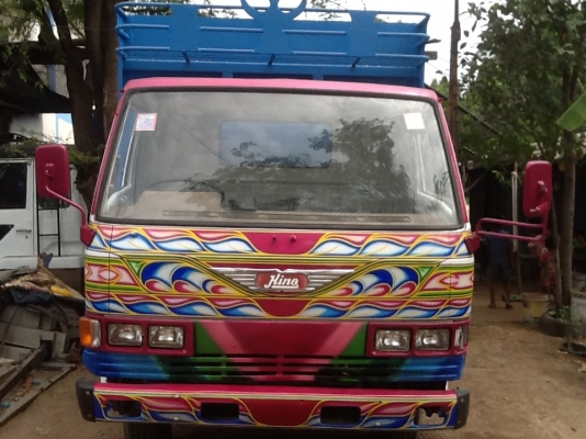 หกล้อดั้มเกษตร  HINO KM 777กระบะมิเนียม