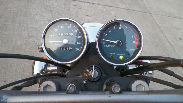 ลดกระหน่ำ ขาย CB400ss ปี 2002 ประกอบใหม่อินวอยออกชื่อผู้ซื้อครับ