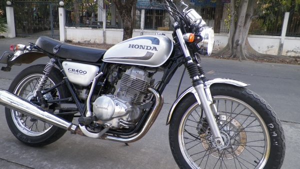 ลดกระหน่ำ ขาย CB400ss ปี 2002 ประกอบใหม่อินวอยออกชื่อผู้ซื้อครับ